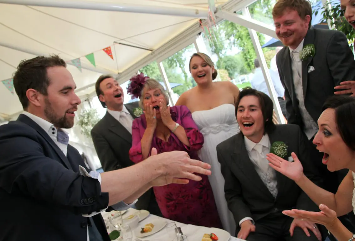 Daniel: London close hand magician