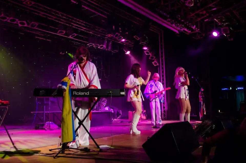 Gimme ABBA – London Abba Tribute