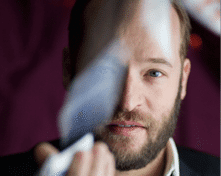 Paul – London stage & close hand magician